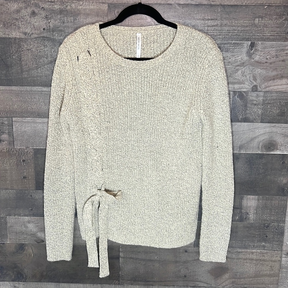 Cute Tan Mür Mür Sweater